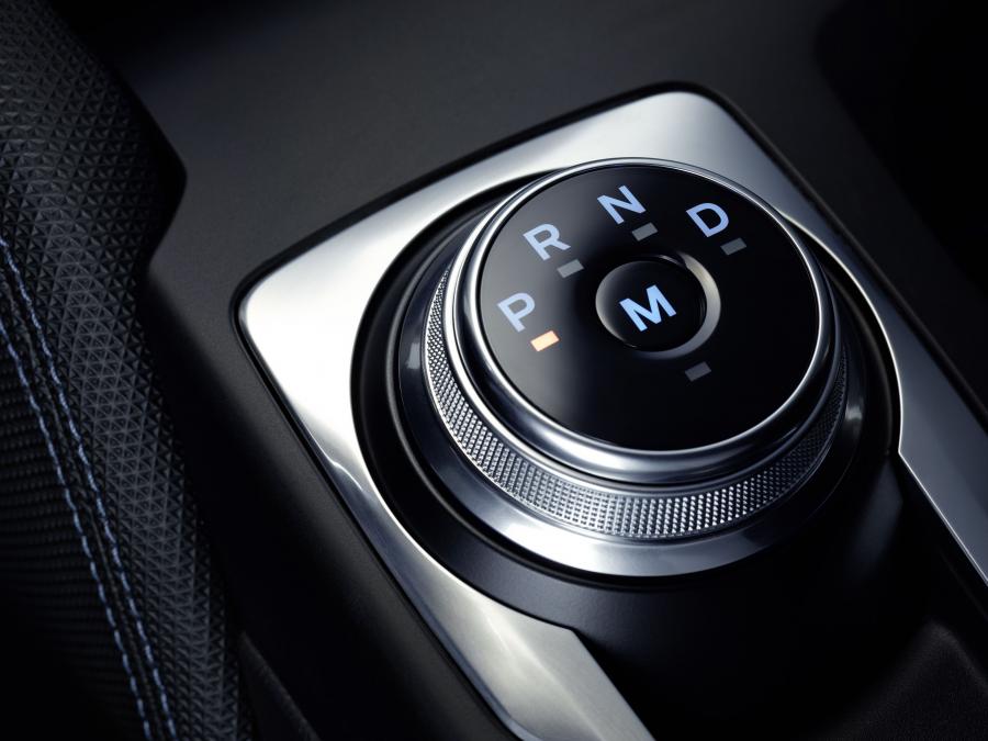 Детали интерьера Ford Focus Active 2018 года  (WW) (фото 19 из 43)